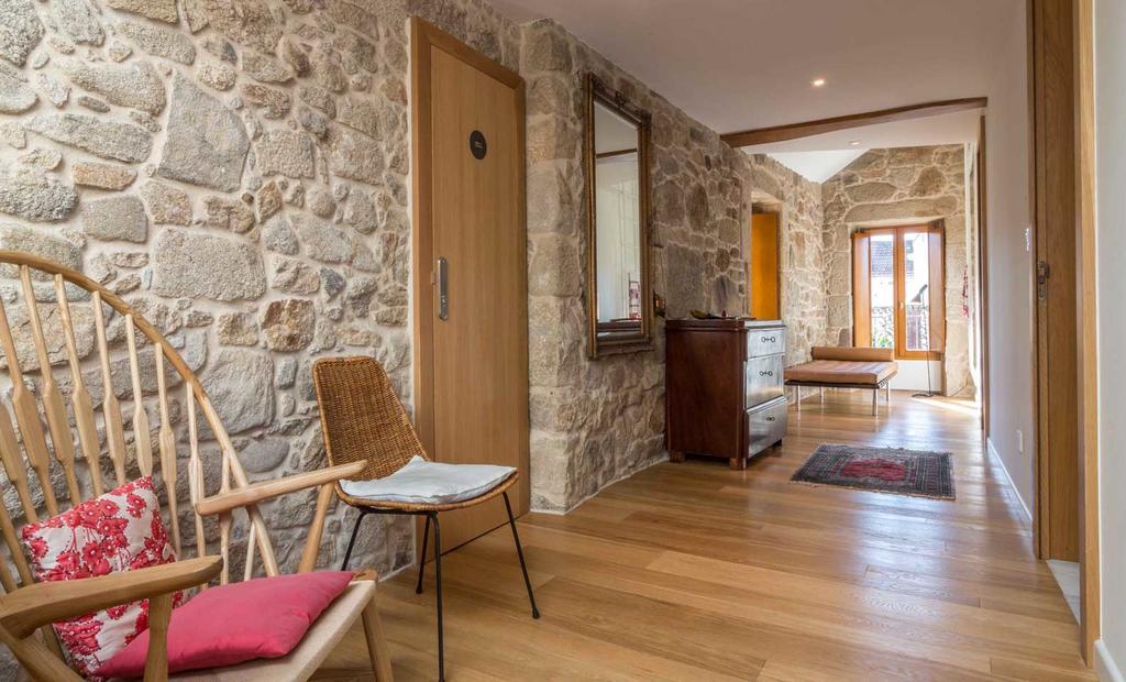 Os Lambrans Guest House Padron Exterior photo